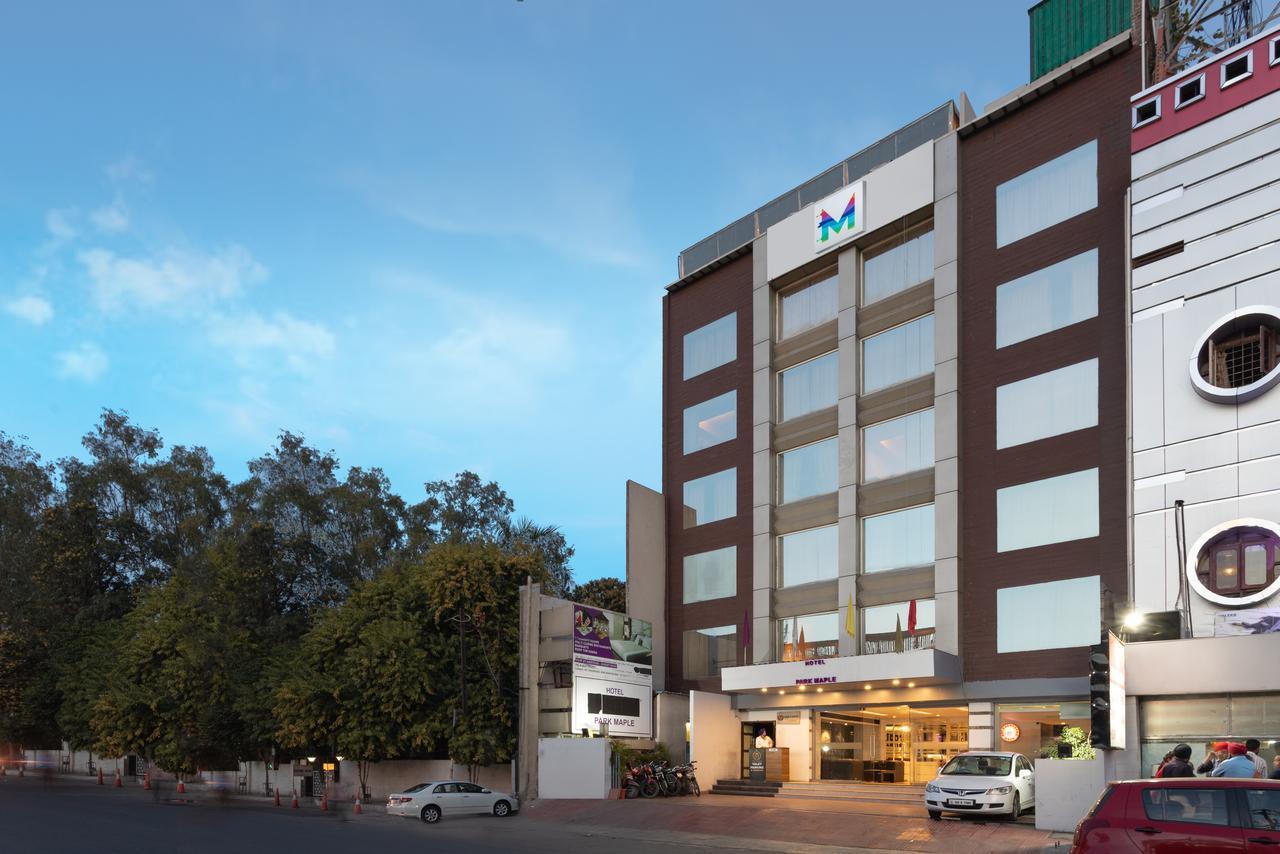 Mint Park Maple Amritsar Exterior foto